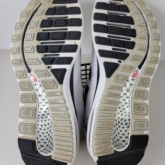 Nike LunarMX+ Flywire Women's Running Workout Shoe - Picture 5 of 10